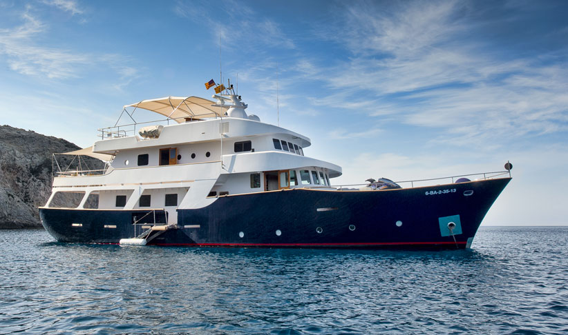 super yacht charter ibiza